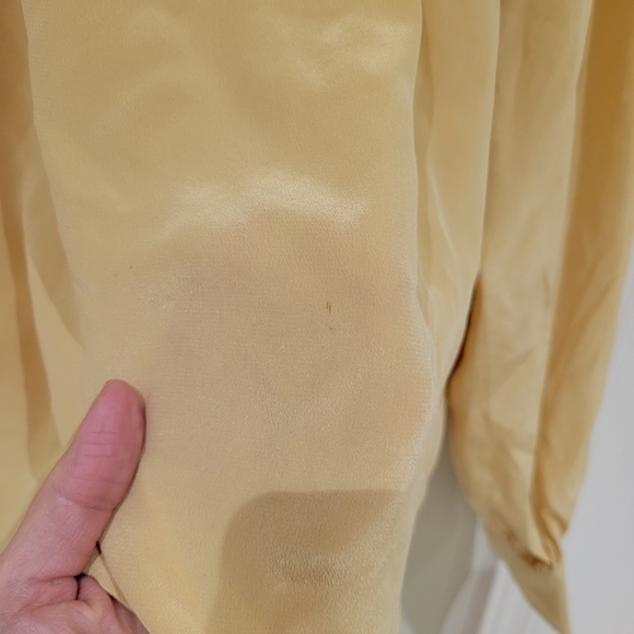 Aritzia Wilfred Elisa Silk flowy blouse XS - Picture 8 of 8